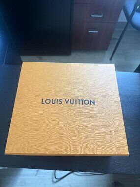 Authentic Louis Vuitton Box 11.7x10.7.5.5